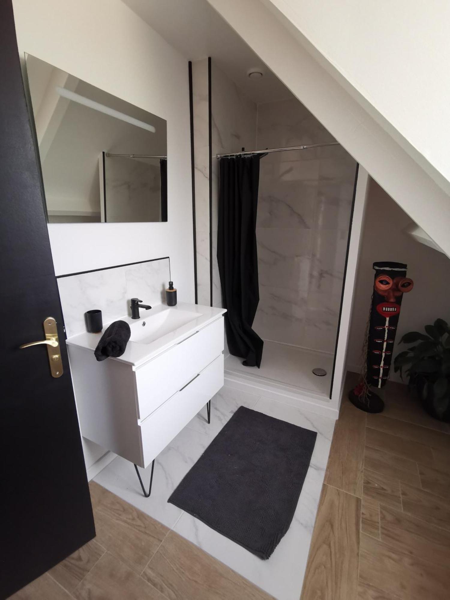 Les Epinettes Chambres D'Hotes Crevecoeur-le-Grand Bagian luar foto